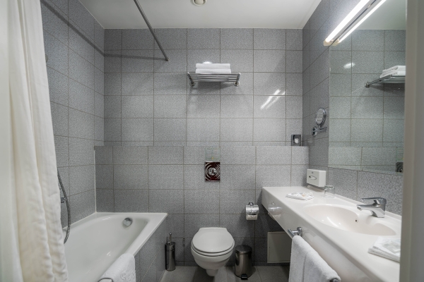Hotel Conti (Vilnius)